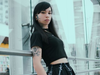 LadyGodss - Streamate Piercing Smoke Tattoo Girl 