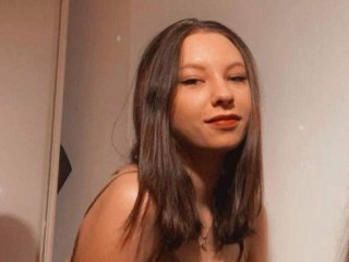 Sofiaalink - Streamate Teen Smoke Spanking Girl 