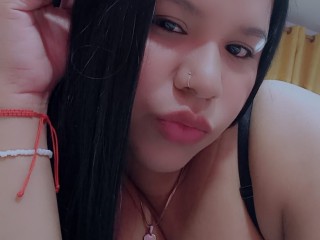 KimSquirt18 webcam