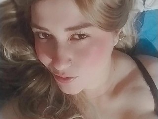 Lindsay_milf - Streamate Milf Party Girl 