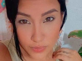 AgathaLorenss - Streamate Deepthroat Piercing Spanking Girl 