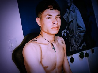 Eliot_Perlmann - Streamate Teen Party Boy 