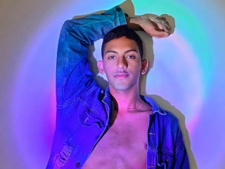 ThomHotts - Streamate Teen Domination Twink Boy 