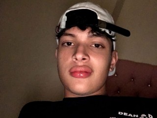 Jack_Grey19 webcam