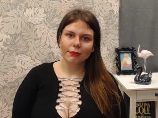 LisaSensual06 on Streamate