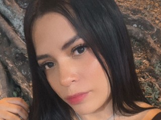 Soophiaajoness - Streamate Teen Deepthroat Tattoo Girl 