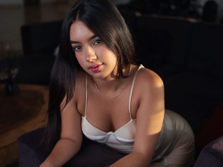 VictoriaHills24 - Streamate Teen Interactivetoys Spanking Girl 