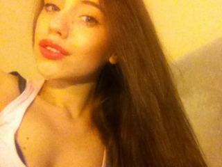 Little_FoxX webcam girl as a performer. Gallery photo 2.