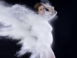 Sheniqua webcam girl as a performer. Gallery photo 4.