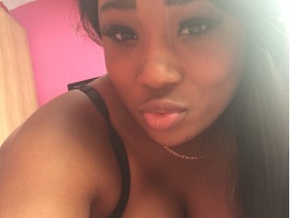 Nyla_Rose