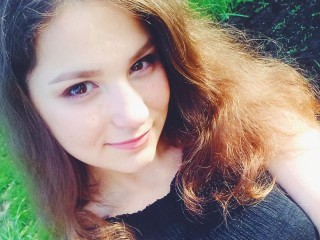 CamillaCute webcam girl as a performer. Gallery photo 5.