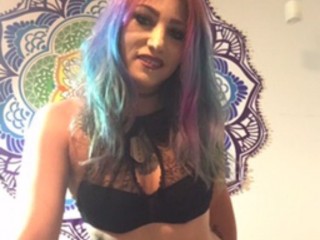 Carly_CoXXX webcam girl as a performer. Gallery photo 5.