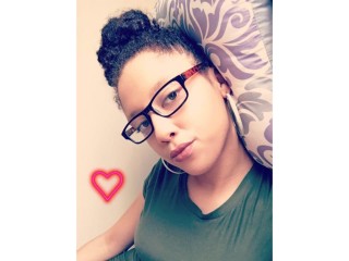 Lightskinbeauty22