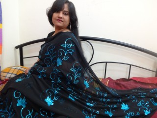 BengaliBeauty webcam girl as a performer. Gallery photo 6.