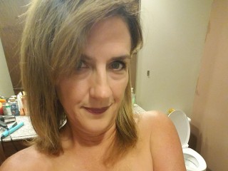 IMFunforyou webcam girl as a performer. Gallery photo 8.