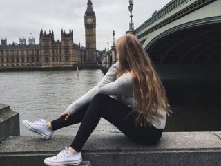 Shy_SchoolGirl