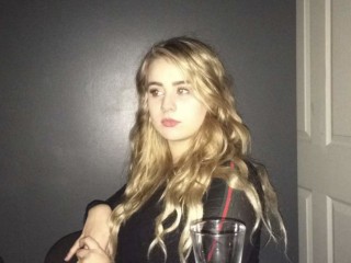 AprilOlivia