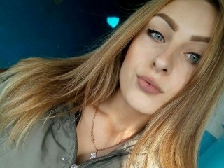 BlueEyezzz18