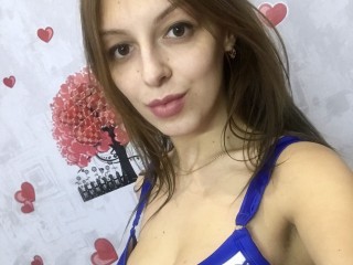 AdelleRose21 webcam girl as a performer. Gallery photo 6.
