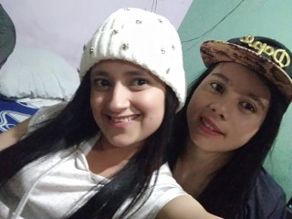 Twosexygirls1