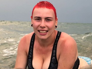 zer0chan webcam girl as a performer. Gallery photo 1.