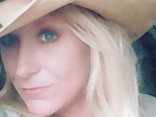 MistressDaphnieJones