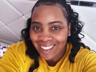 MzGSpotX webcam girl as a performer. Gallery photo 2.