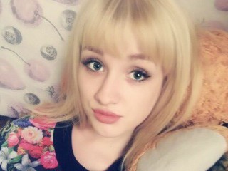 HornyBlonde_69