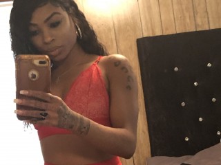 GoddessSunflower webcam girl as a performer. Gallery photo 6.