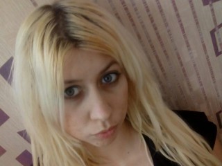 Lovely_Danie