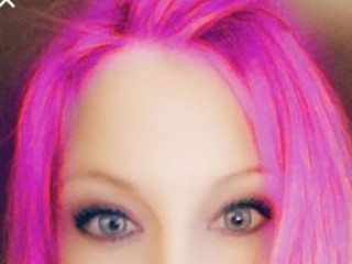 Somebitch webcam girl as a performer. Gallery photo 3.