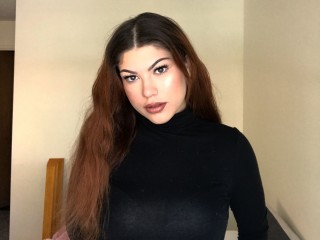 Bela_Honey
