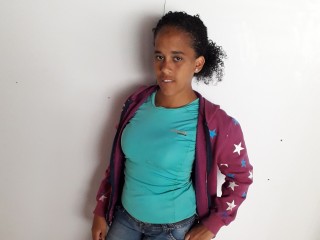 franncyhott webcam girl as a performer. Gallery photo 1.