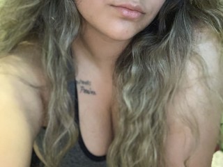 Emmy_Lovexoxo