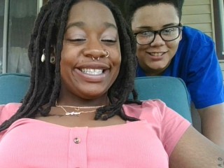 GiftedLuxurie webcam girl as a performer. Gallery photo 1.