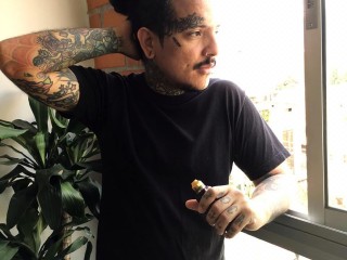 Alextatoosexy
