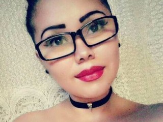 NiurkaBigTitsDanceHot