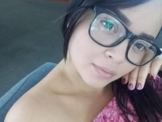 KorinaSmith webcam girl as a performer. Gallery photo 2.