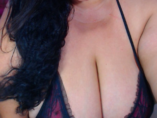 samantipss webcam girl as a performer. Gallery photo 3.