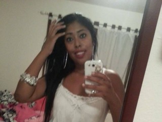 FoxyPhoenix69XX webcam girl as a performer. Gallery photo 3.