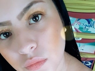 hannahwait webcam girl as a performer. Gallery photo 2.