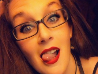 PhysiqueXXX webcam girl as a performer. Gallery photo 8.