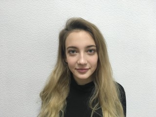 RileyDanger webcam girl as a performer. Gallery photo 4.