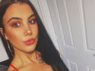 Unicorn_Dreams webcam girl as a performer. Gallery photo 2.