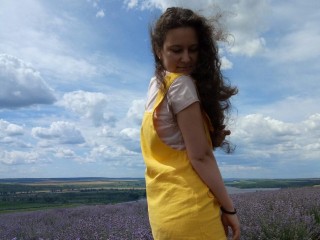 Kisss_Me webcam girl as a performer. Gallery photo 1.