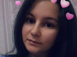 Kisss_Me webcam girl as a performer. Gallery photo 2.