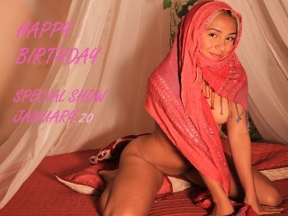 vhanessadoll webcam girl as a performer. Gallery photo 6.