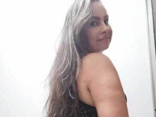 celestesweett20 webcam girl as a performer. Gallery photo 1.