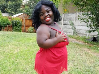 NAUGHTY_MIDGET webcam girl as a performer. Gallery photo 5.