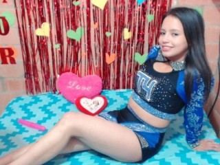 CheerleadingSexyyGirll20